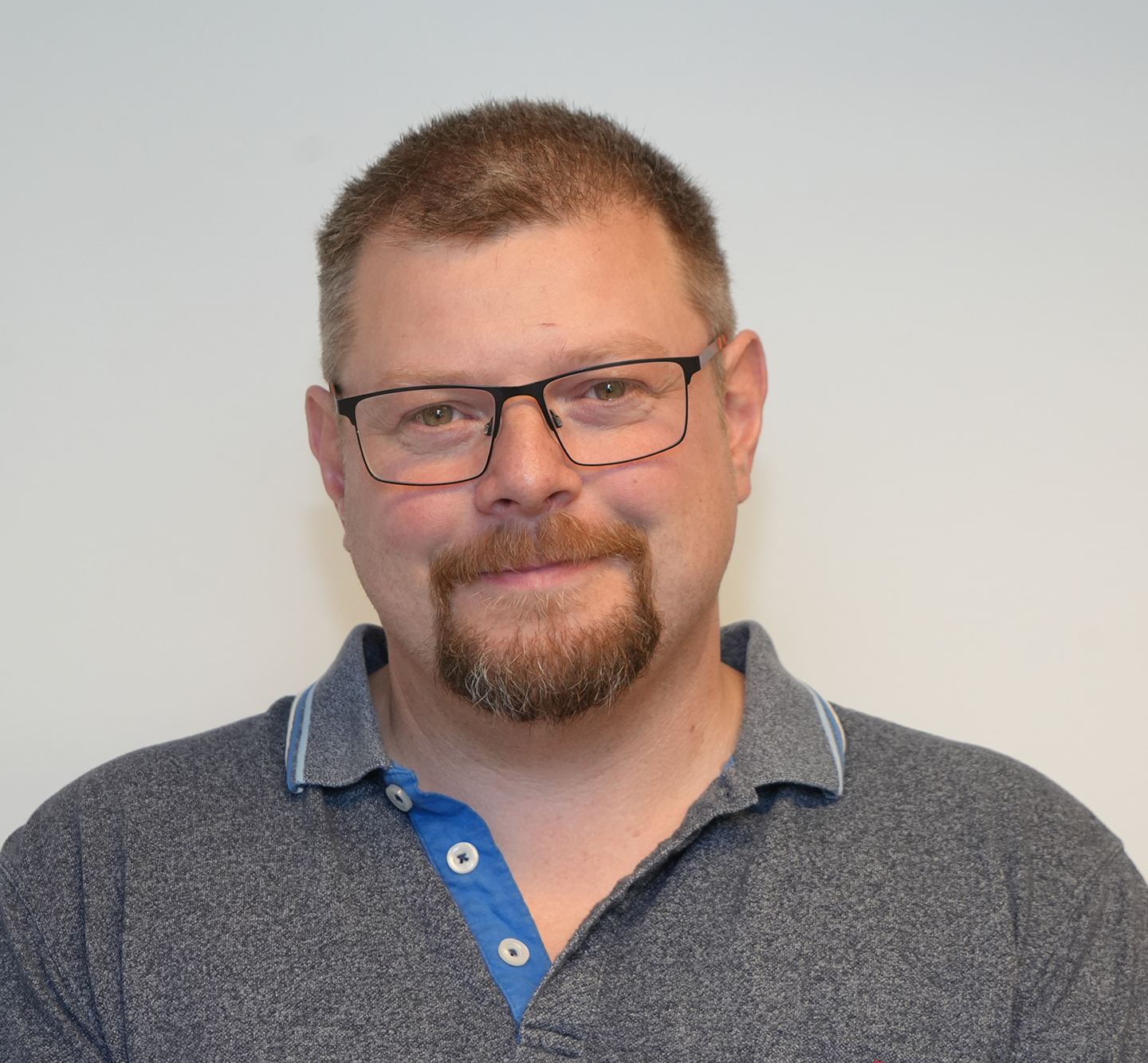 Jákup Egil Joensen : 